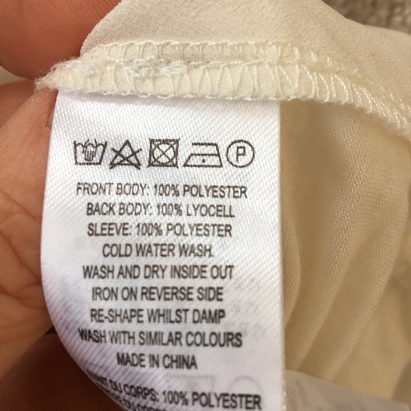 French Connection ruffled blouse - Picture 3 of 4